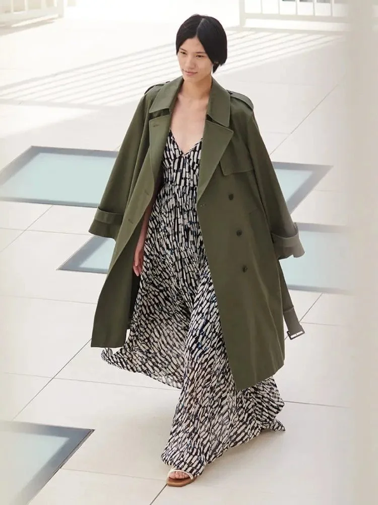 Uniqlo x Clare Waight Keller for Spring 2024 — Marcia Crivorot